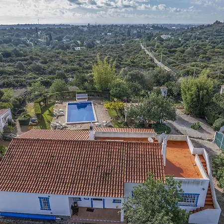 Muxima Willa Quelfes